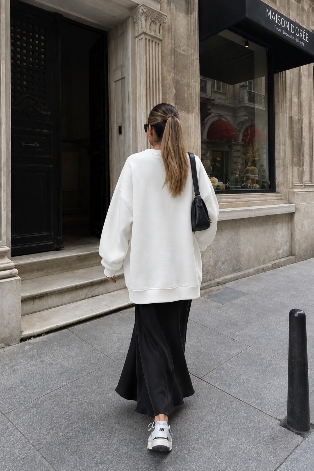 Kadın Oversize Sweatshirt Elbise More Love Baskılı Beyaz – Bisiklet Yaka, 3 İplik Şardonlu Polar