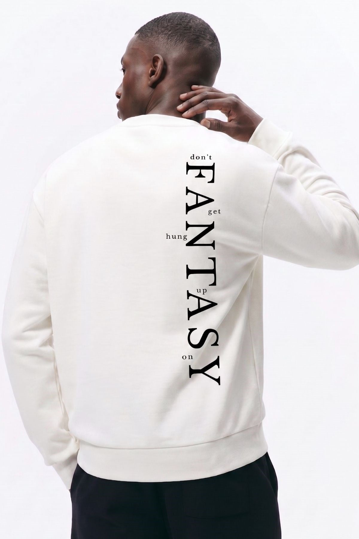 Erkek Oversize Sweatshirt Fantasy Back Baskılı Beyaz – Bisiklet Yaka, 3 İplik Şardonlu Polar