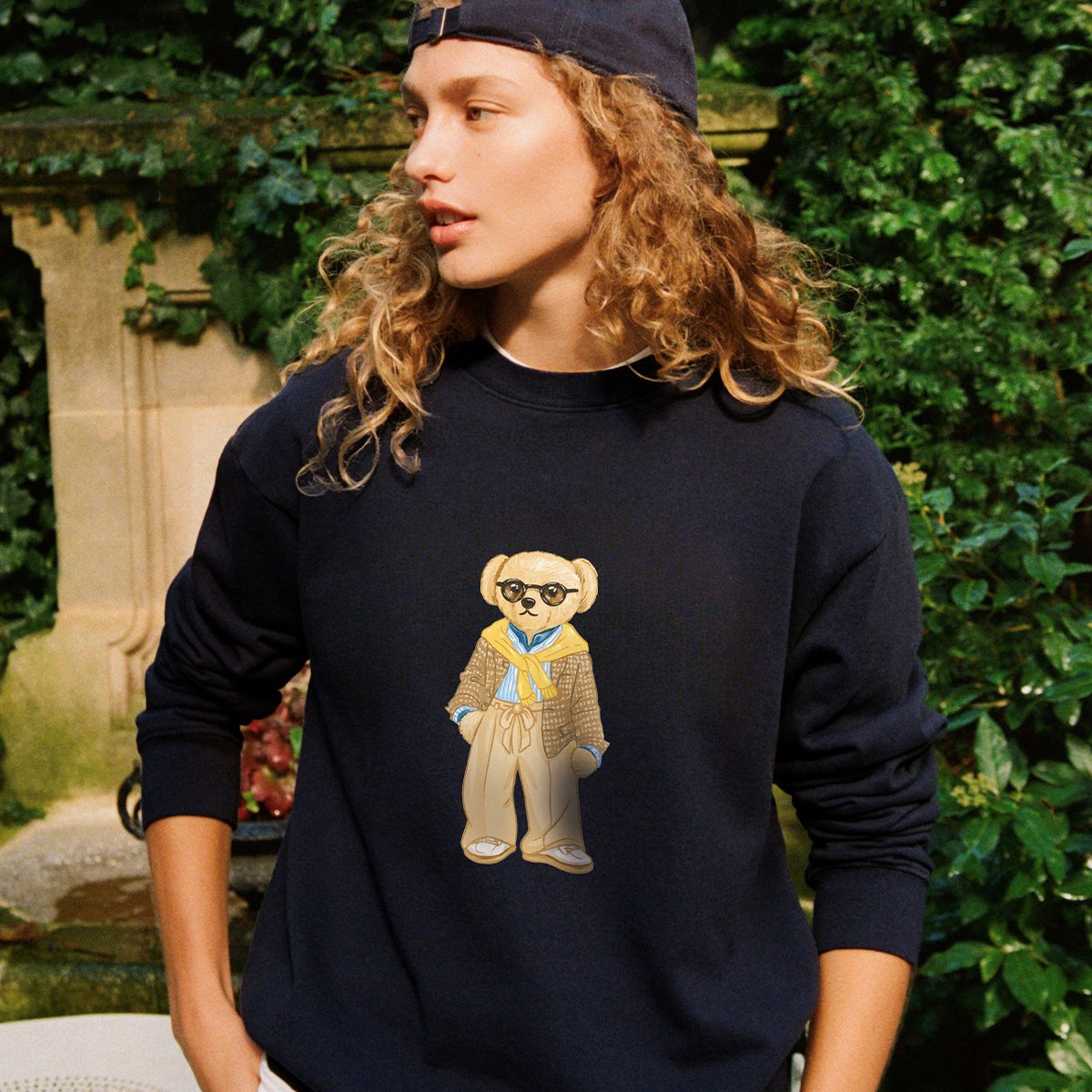 Kadın Oversize Sweatshirt Gentleman Bear Baskılı Lacivert – Bisiklet Yaka, 3 İplik Şardonlu