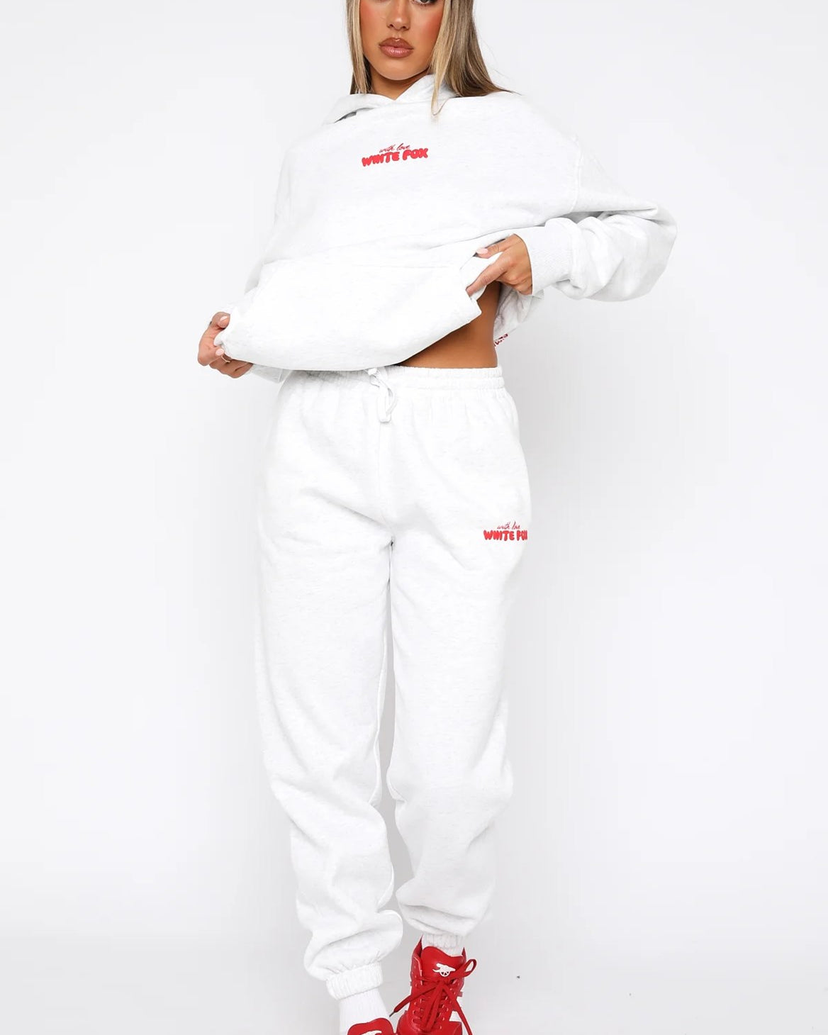 White Fox Kadın Gri Melanj With Love Baskılı Lastik Paça %100 Pamuk Eşofman Altı