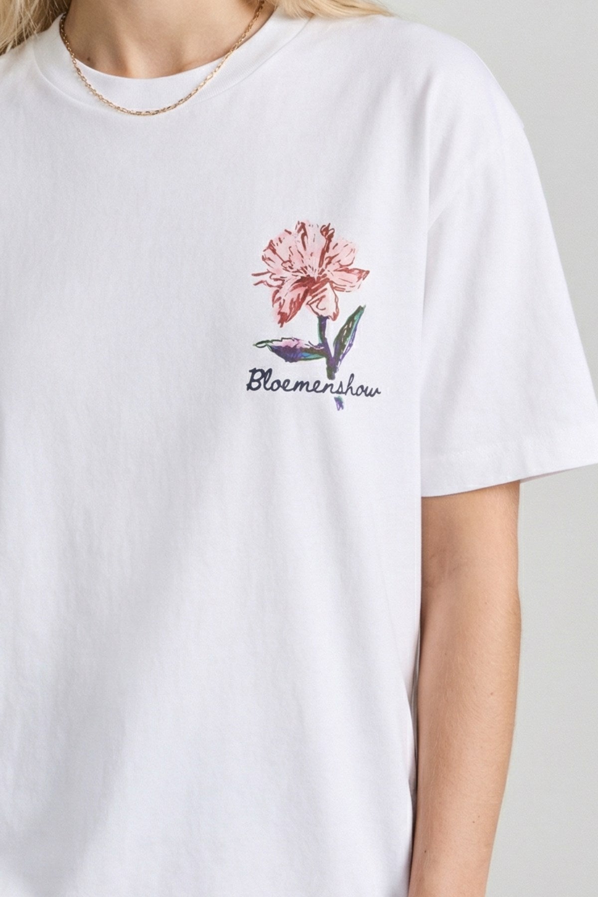 Kadın Oversize Tişört Soft Bloom Baskılı Pembe – Bisiklet Yaka, Couple, Rahat Kalıp, %100 Pamuk