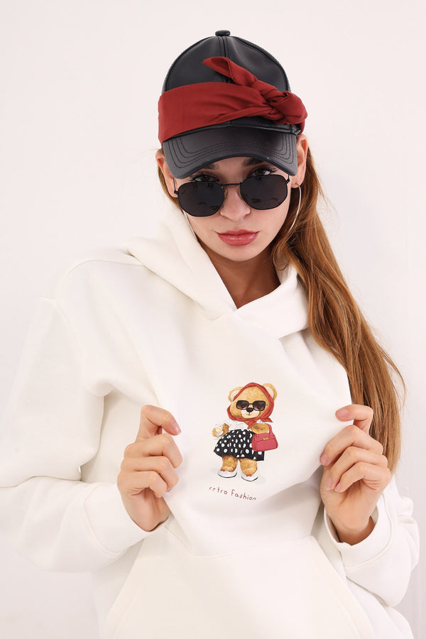 Beyaz Kapüşonlu Puantiyeli Ayıcık Baskılı Oversize Unisex Sweatshirt