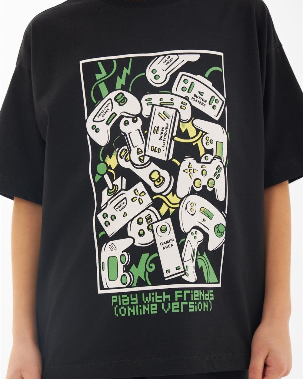 Play With Friends Yazılı Game Over Baskılı Siyah Erkek Çocuk T-Shirt