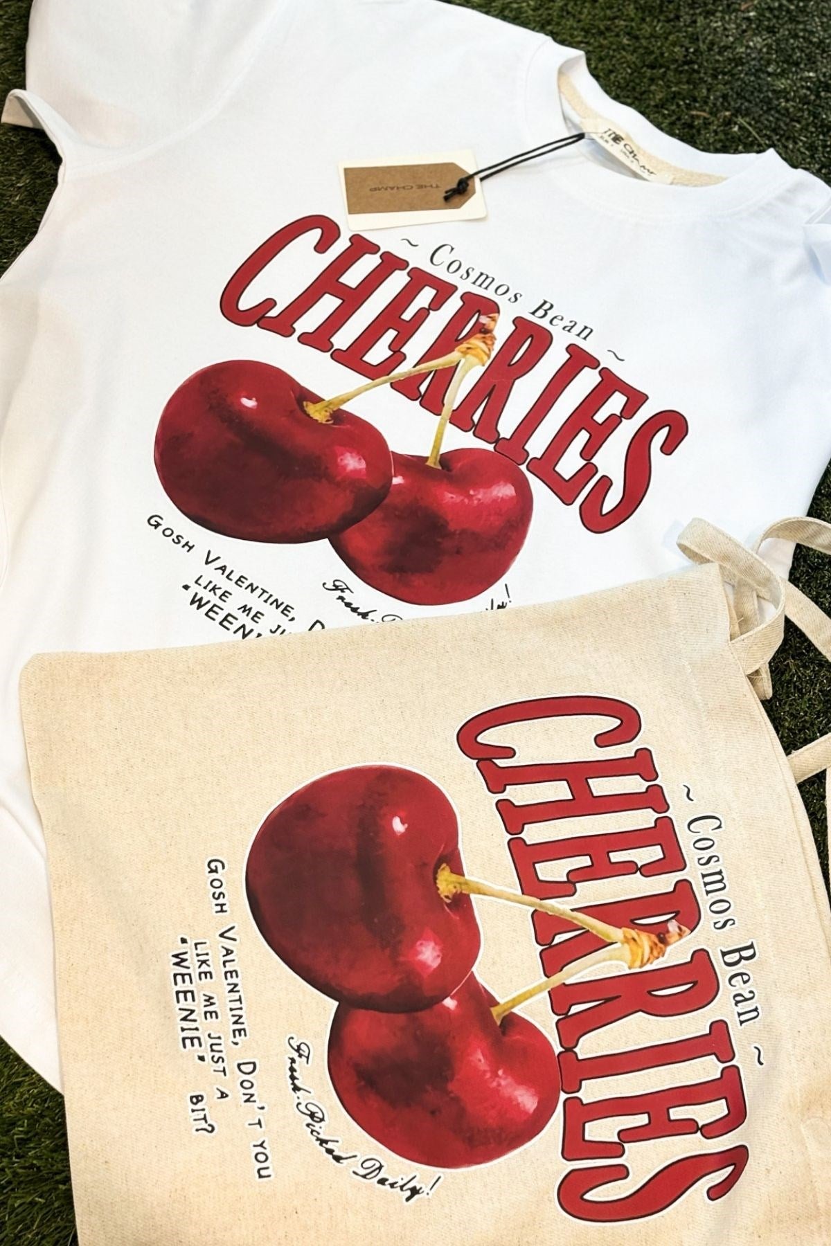 Kiraz Desenli Beyaz Oversize Kadın T-Shirt ve Ücretsiz Bez Çanta