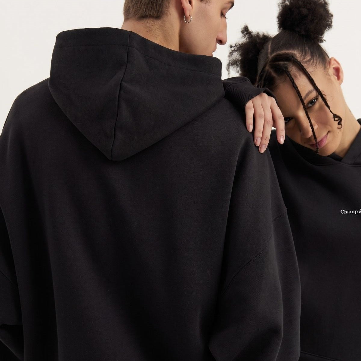 Unisex Oversize Eşofman Takımı Champ & Leisure Baskılı Siyah–3 İplik Polar, Kapüşonlu Üst, Lastikli Alt