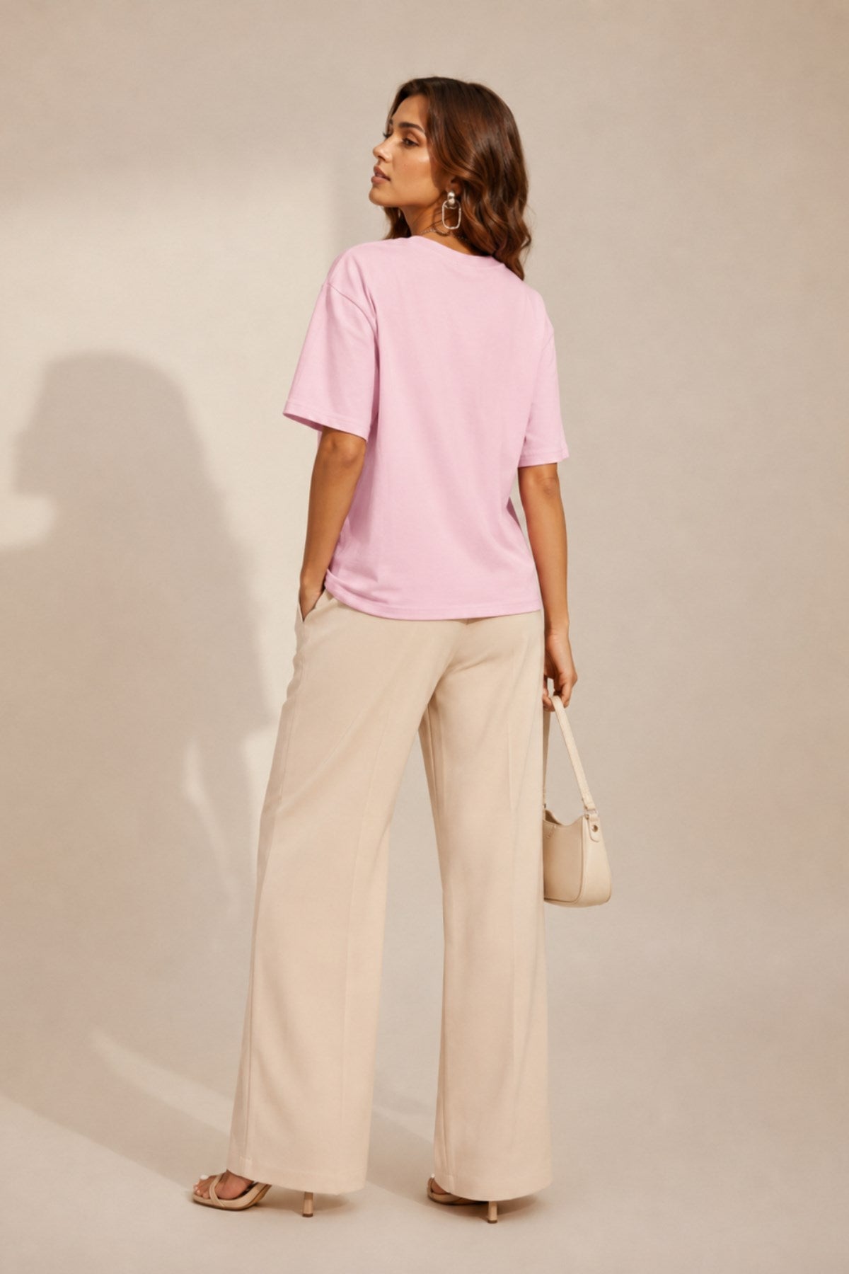 Kadın Oversize Tişört Retro Soul Vibe Baskılı Pembe – Bisiklet Yaka, Rahat Kalıp, %100 Pamuk