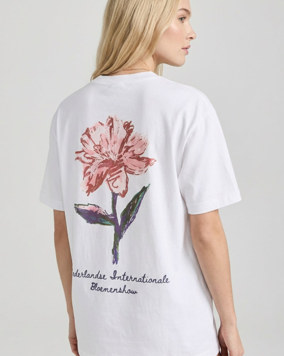 Kadın Oversize Tişört Soft Bloom Baskılı Pembe – Bisiklet Yaka, Couple, Rahat Kalıp, %100 Pamuk