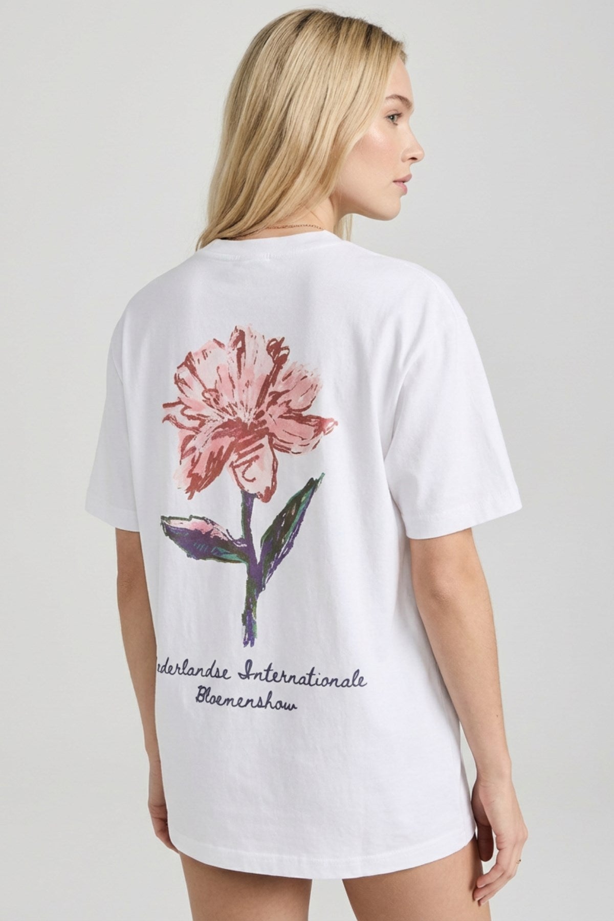 Kadın Oversize Tişört Soft Bloom Baskılı Pembe – Bisiklet Yaka, Couple, Rahat Kalıp, %100 Pamuk