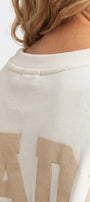 Kadın Oversize Sweatshirt Paradise Varsity Kabartma Baskılı Beyaz – Bisiklet Yaka, 3 İplik Şardonlu Polar