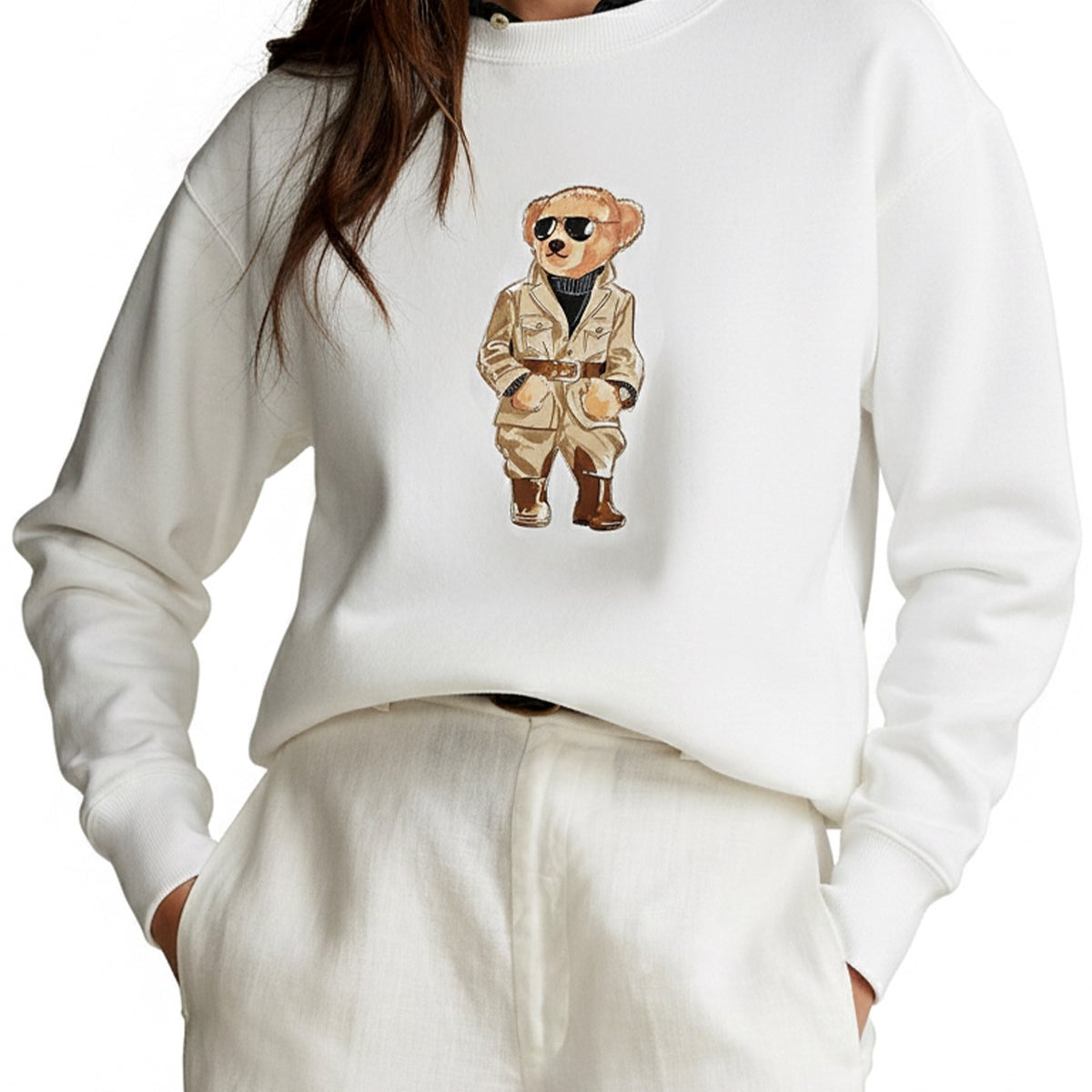 Kadın Oversize Sweatshirt Trench Bear Baskılı Beyaz – Bisiklet Yaka, 3 İplik Şardonlu
