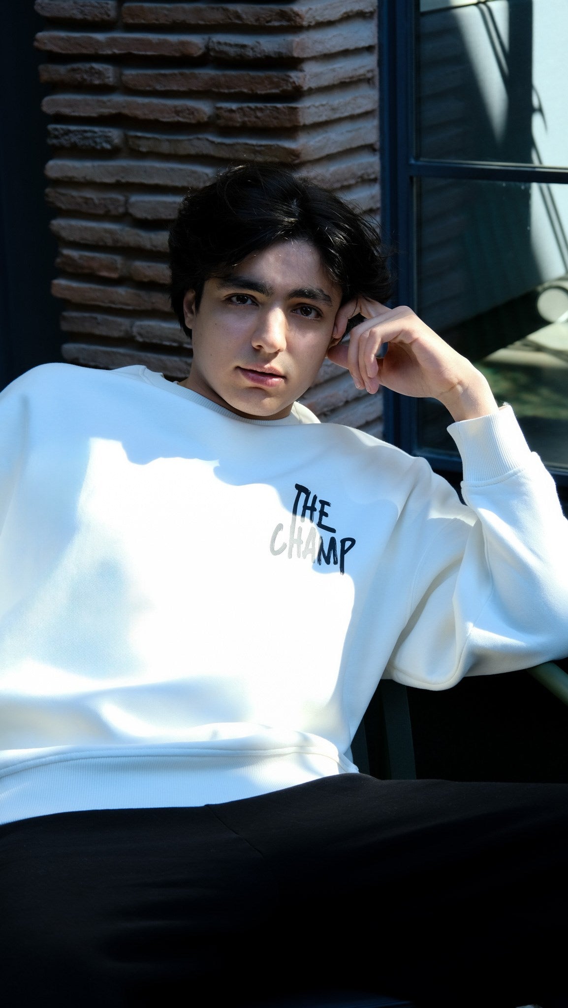 Unisex Oversize Sweatshirt Hound Portrait Baskılı Beyaz – Bisiklet Yaka, 3 İplik Şardonlu Polar