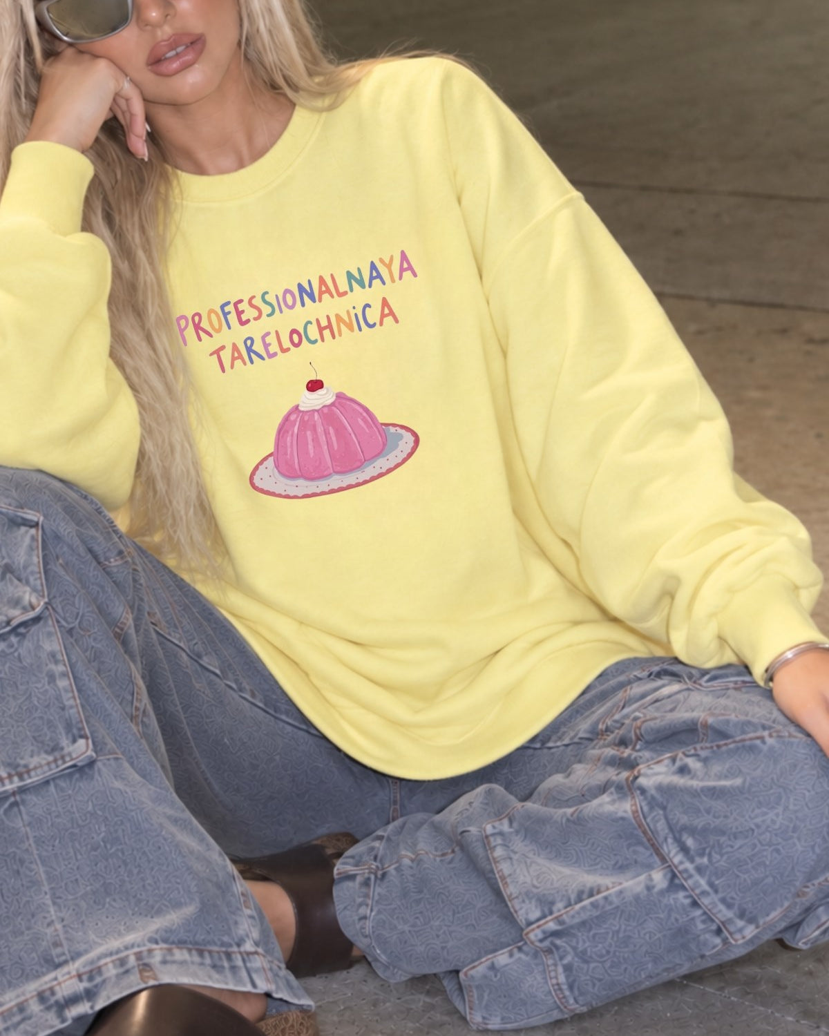Kadın Oversize Sweatshirt Elbise Sweet Mood Baskılı Sarı – Bisiklet Yaka, 3 İplik Şardonlu Polar