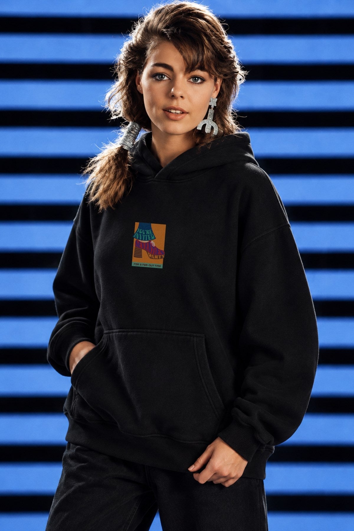 Kadın Oversize Hoodie Seventies Party Baskılı Siyah - Kapüşonlu, Kanguru Cepli, 3 İplik Polar