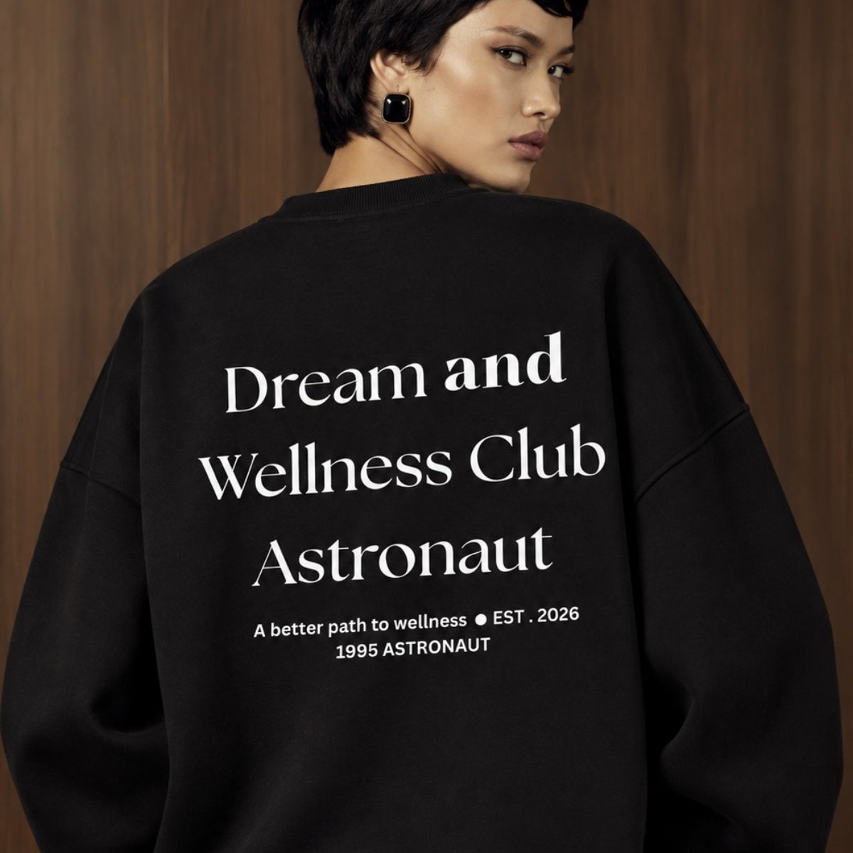 Kadın Oversize Sweatshirt Wellness Baskılı Siyah – Bisiklet Yaka, 3 İplik Şardonlu Polar, Düşük Omuz