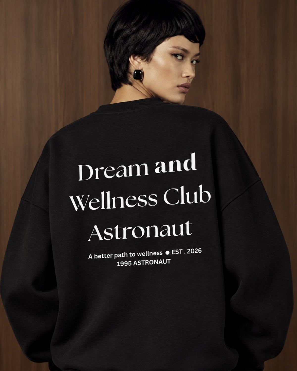 Kadın Oversize Sweatshirt Wellness Baskılı Siyah – Bisiklet Yaka, 3 İplik Şardonlu Polar, Düşük Omuz