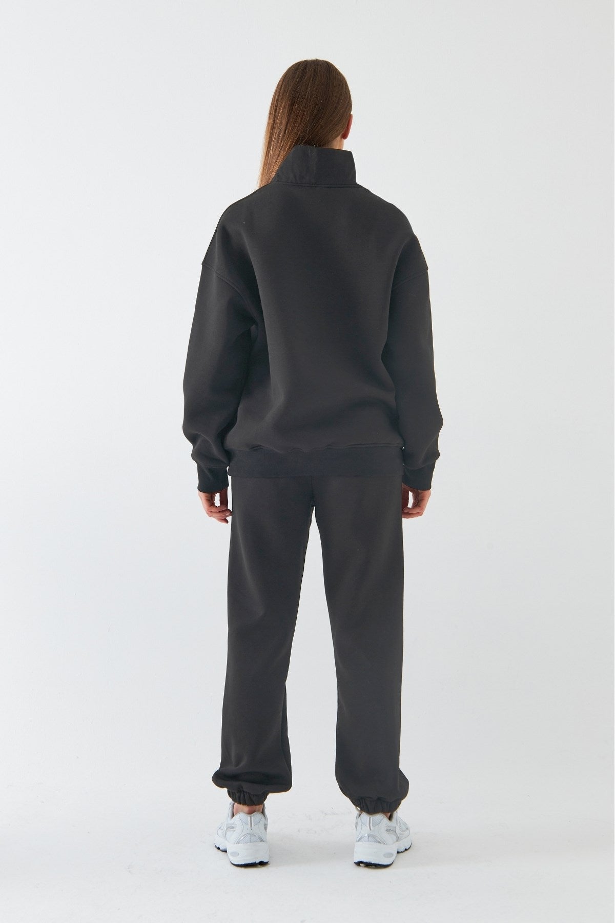 Unisex Oversize Eşofman Takımı Basic Füme – Fermuarlı Dik Yaka, Lastikli Paça, 3 İplik Polar