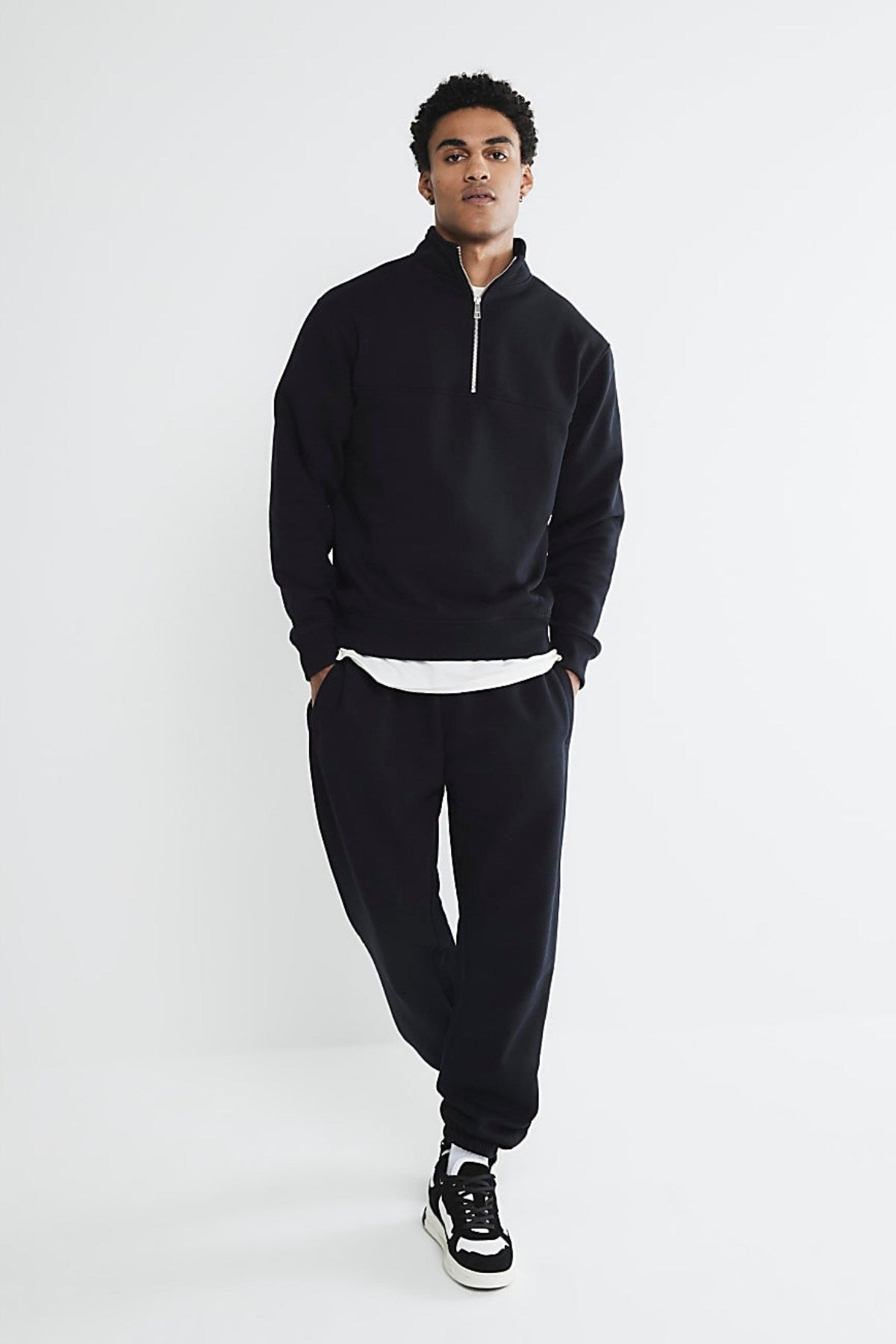 Erkek Siyah Yarım Fermuarlı Sweatshirt 3 İplik Şardonlu Oversize Kesim