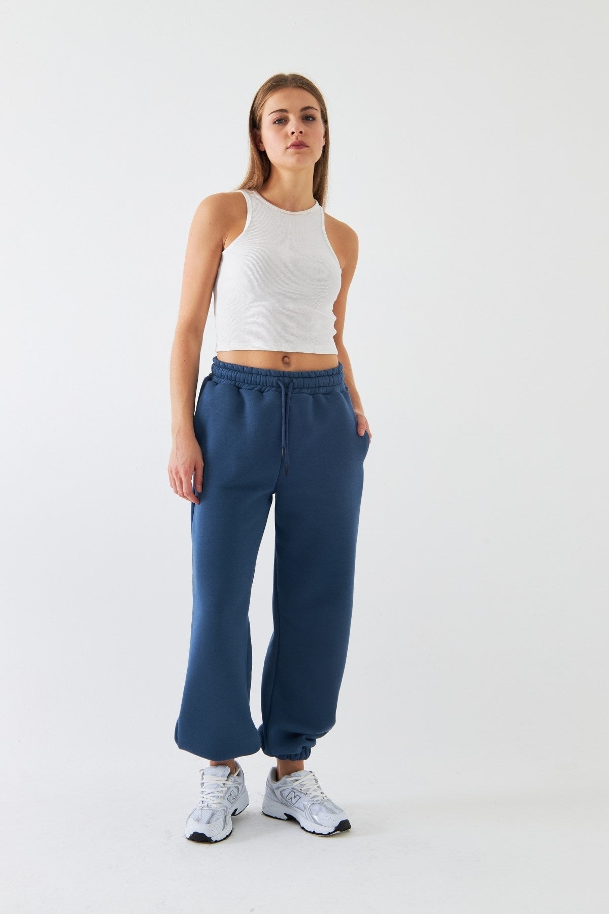 Oversize Unisex Eşofman Altı Marine – 3 İplik Şardonlu, Paça-Bel Lastikli, Cepli, Rahat Kesim