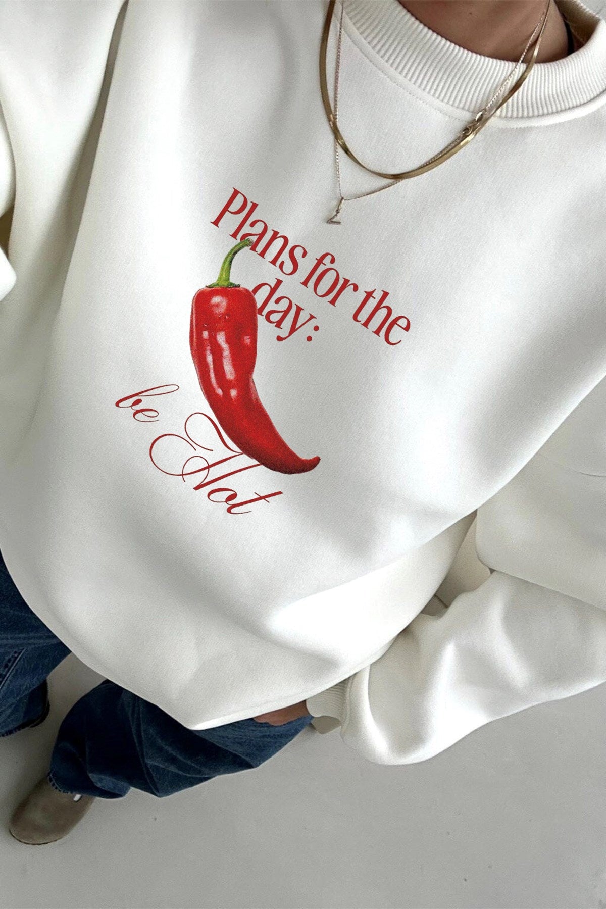 Kadın Oversize Sweatshirt Be Hot Baskılı Beyaz – Bisiklet Yaka, 3 İplik Şardonlu Polar