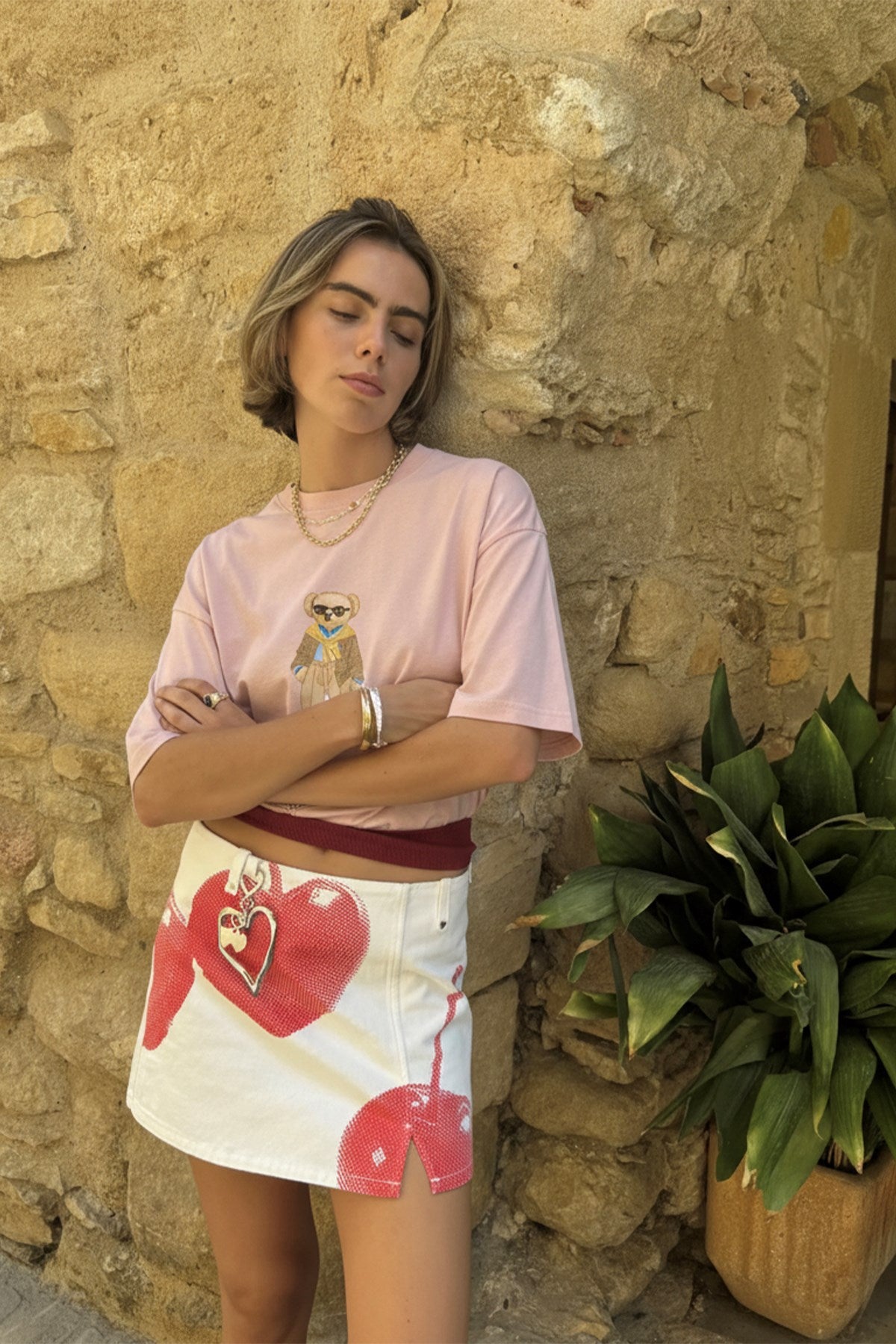 Kadın Oversize Tişört Léo Bear Baskılı Pembe – %100 Pamuk Compact Süprem 24/1