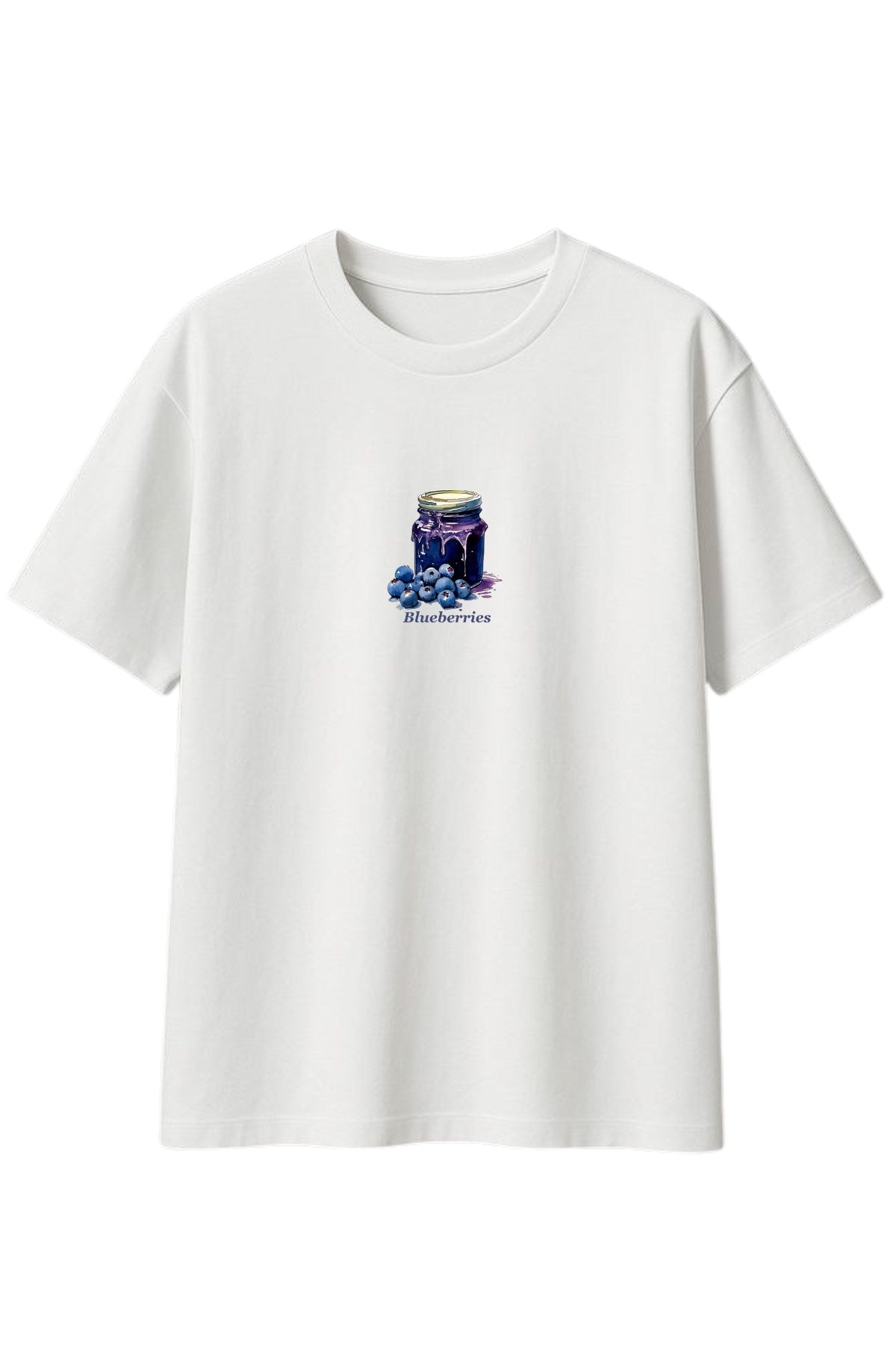 Kadın Oversize Tişört Blueberry Muse Baskılı Beyaz – Bisiklet Yaka, Rahat Kalıp, %100 Pamuk