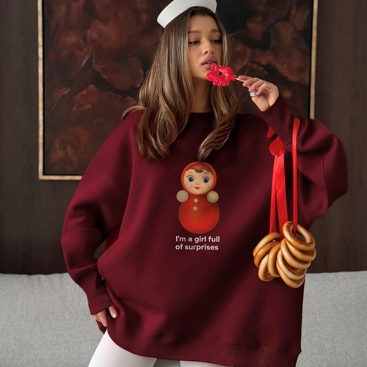 Kadın Oversize Sweatshirt Elbise Matryoshka Girl Baskılı Bordo – Bisiklet Yaka, 3 İplik Polar