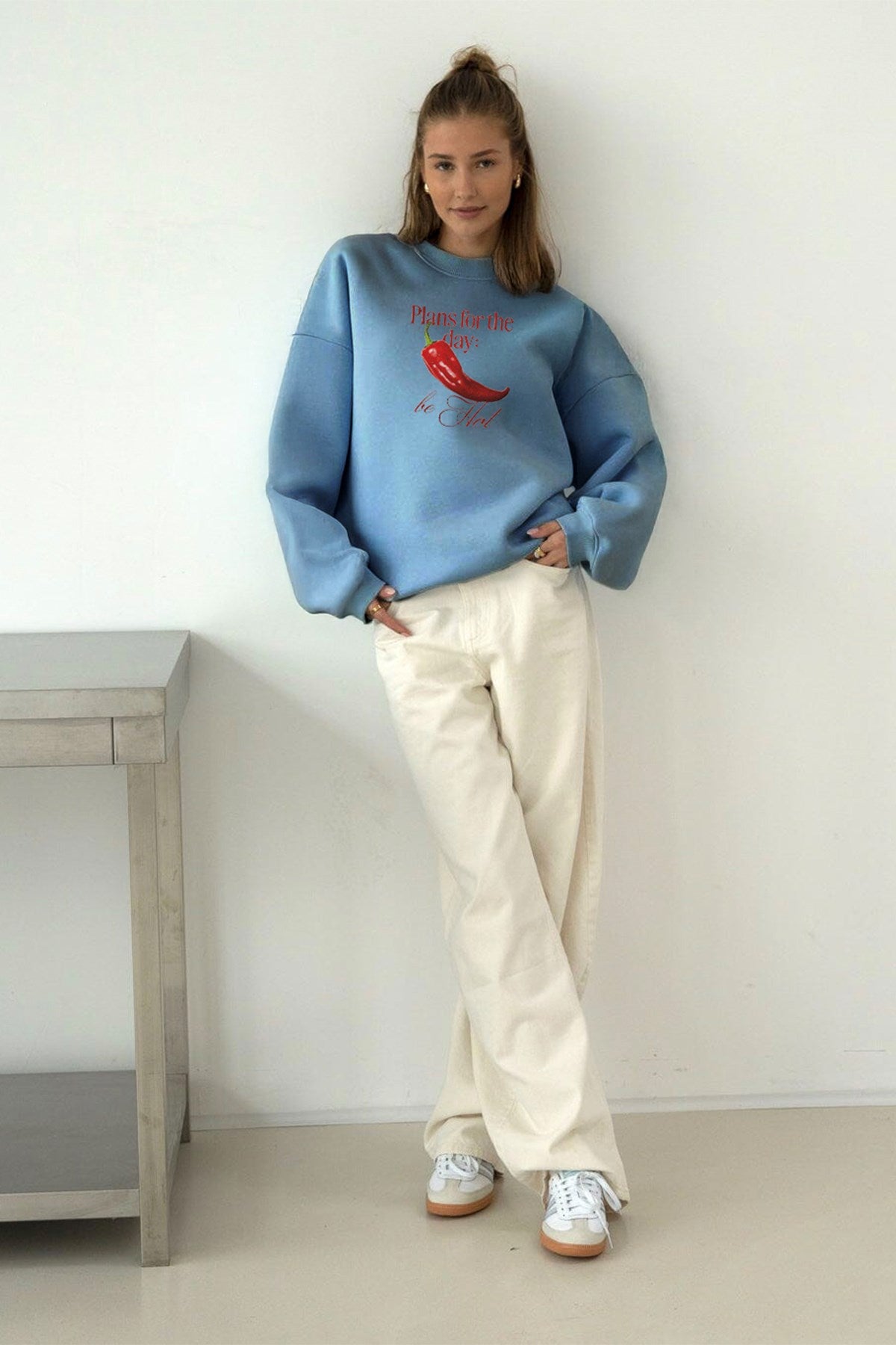 Kadın Oversize Sweatshirt Be Hot Baskılı Marine – Bisiklet Yaka, 3 İplik Şardonlu Polar