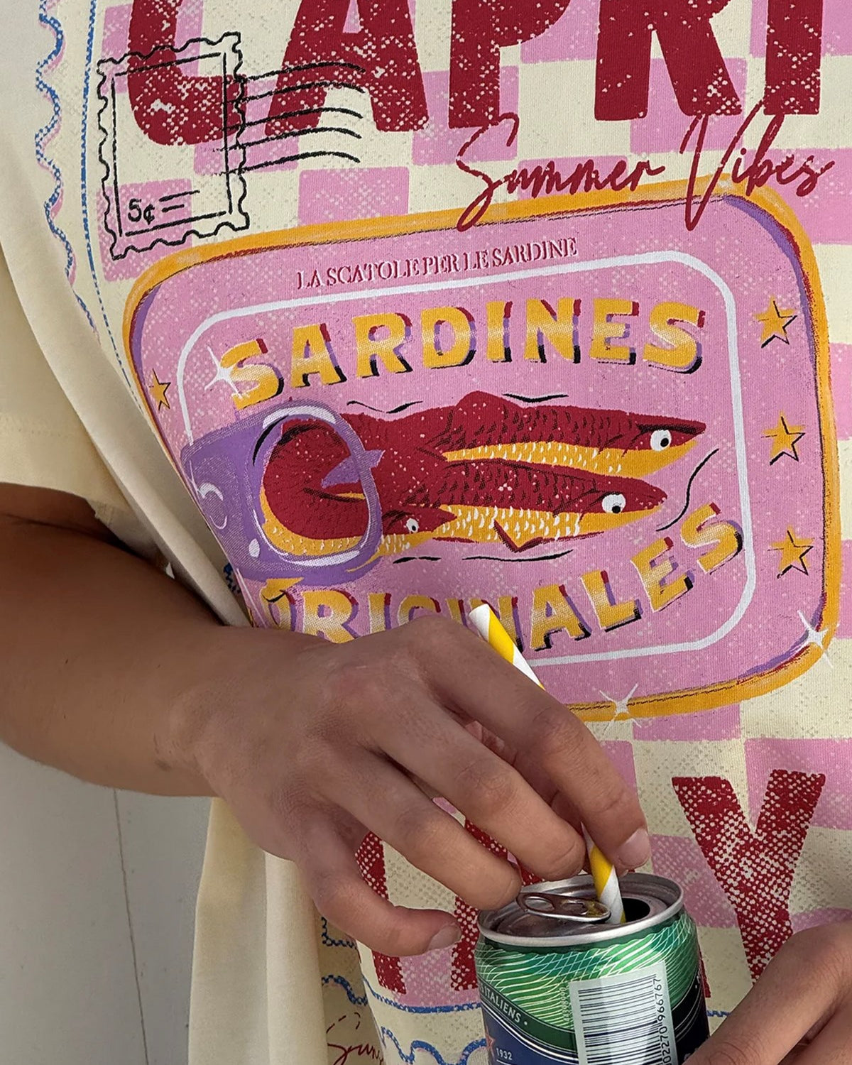 Kadın Oversize Tişört Capri Summer Baskılı Sarı – Bisiklet Yaka, %100 Pamuk Compact Süprem 24/1