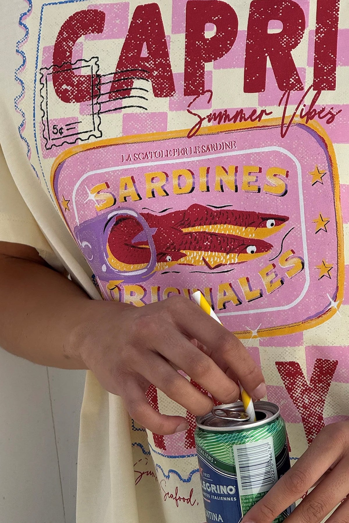 Kadın Oversize Tişört Capri Summer Baskılı Sarı – Bisiklet Yaka, %100 Pamuk Compact Süprem 24/1