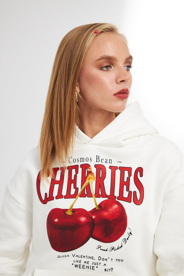 Kapüşonlu İçi Polar Cherries Yazılı Kiraz Baskılı Beyaz Oversize Hoodie Sweatshirt