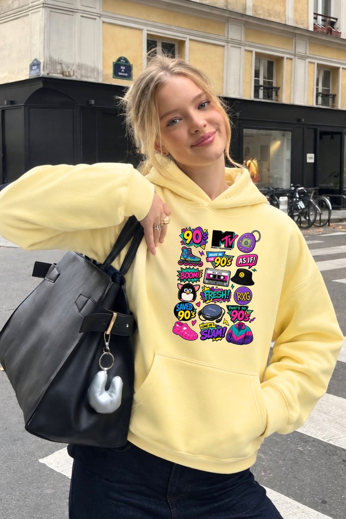 Kadın Oversize Hoodie Sweatshirt 90s Pop Patch Baskılı Sarı – Kapüşonlu, Kanguru Cepli, 3 İplik