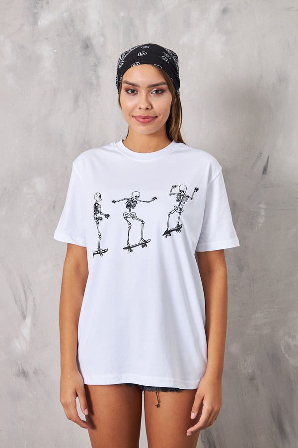 The Champ Kaykay İskelet İnsan Tasarım Baskılı Oversize Beyaz T-Shirt