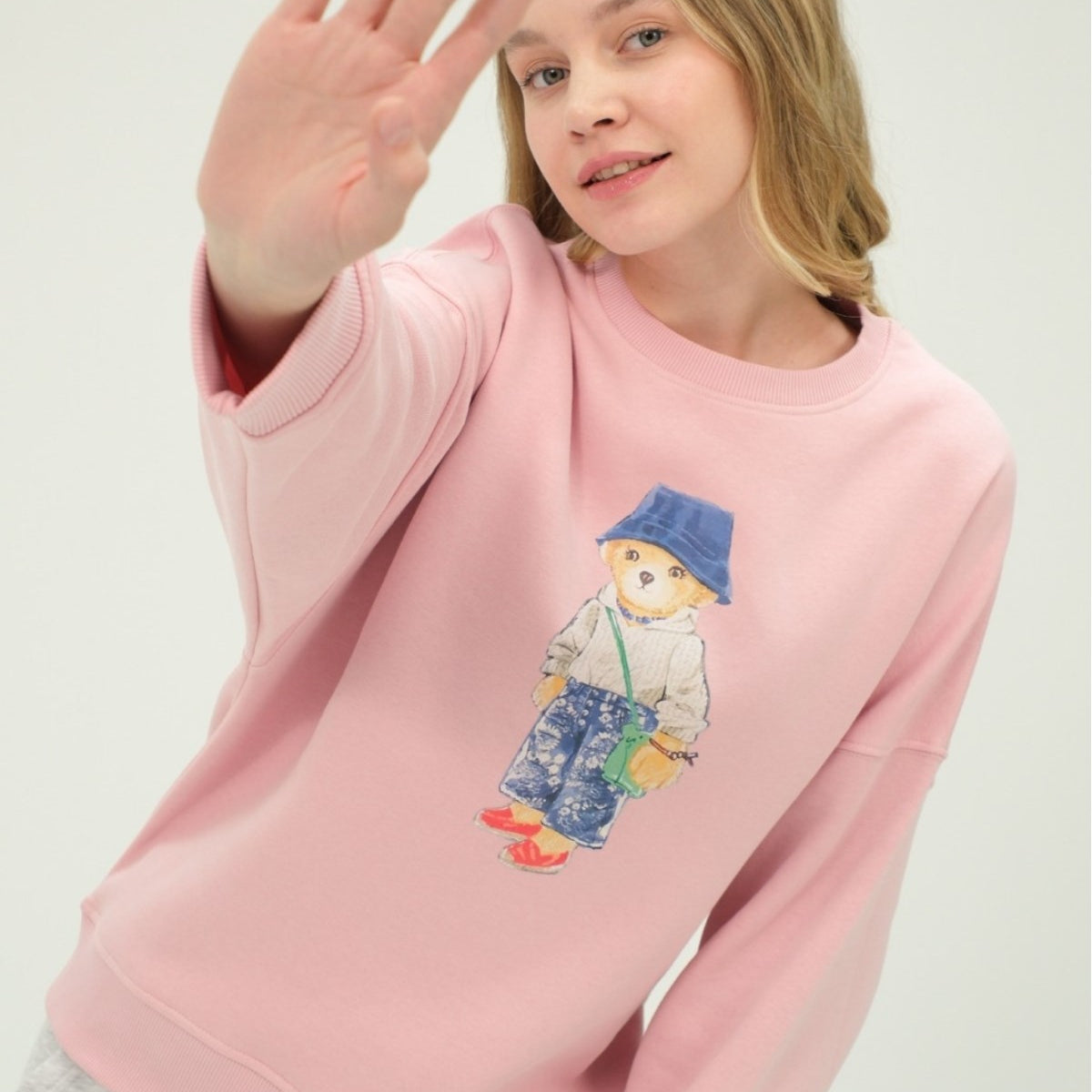 Kadın Teddy Ayıcık Baskılı Pembe 3 İplik Şardonlu Sweatshirt  Bisiklet Yaka, İçi Pamuklu