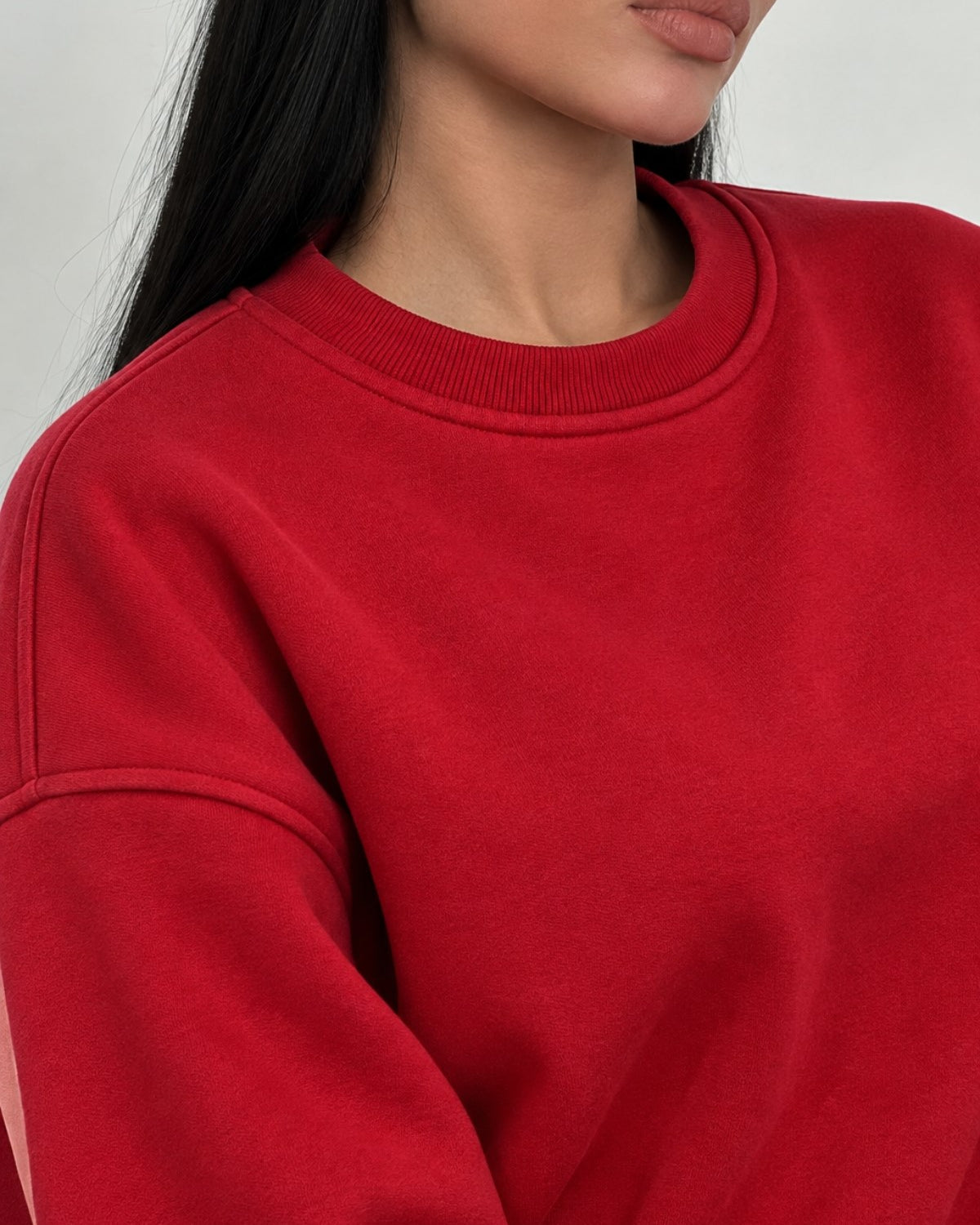 Kadın Oversize Sweatshirt Paradise Varsity Kabartma Baskılı Kırmızı – Bisiklet Yaka, 3 İplik Şardonlu Polar