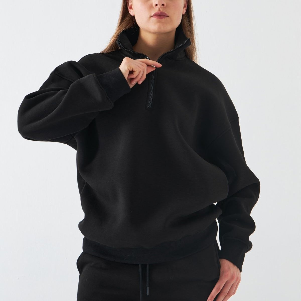 Unisex Oversize Sweatshirt Basic Siyah – Yarım Fermuar Dik Yaka, 3 İplik Şardonlu Polar
