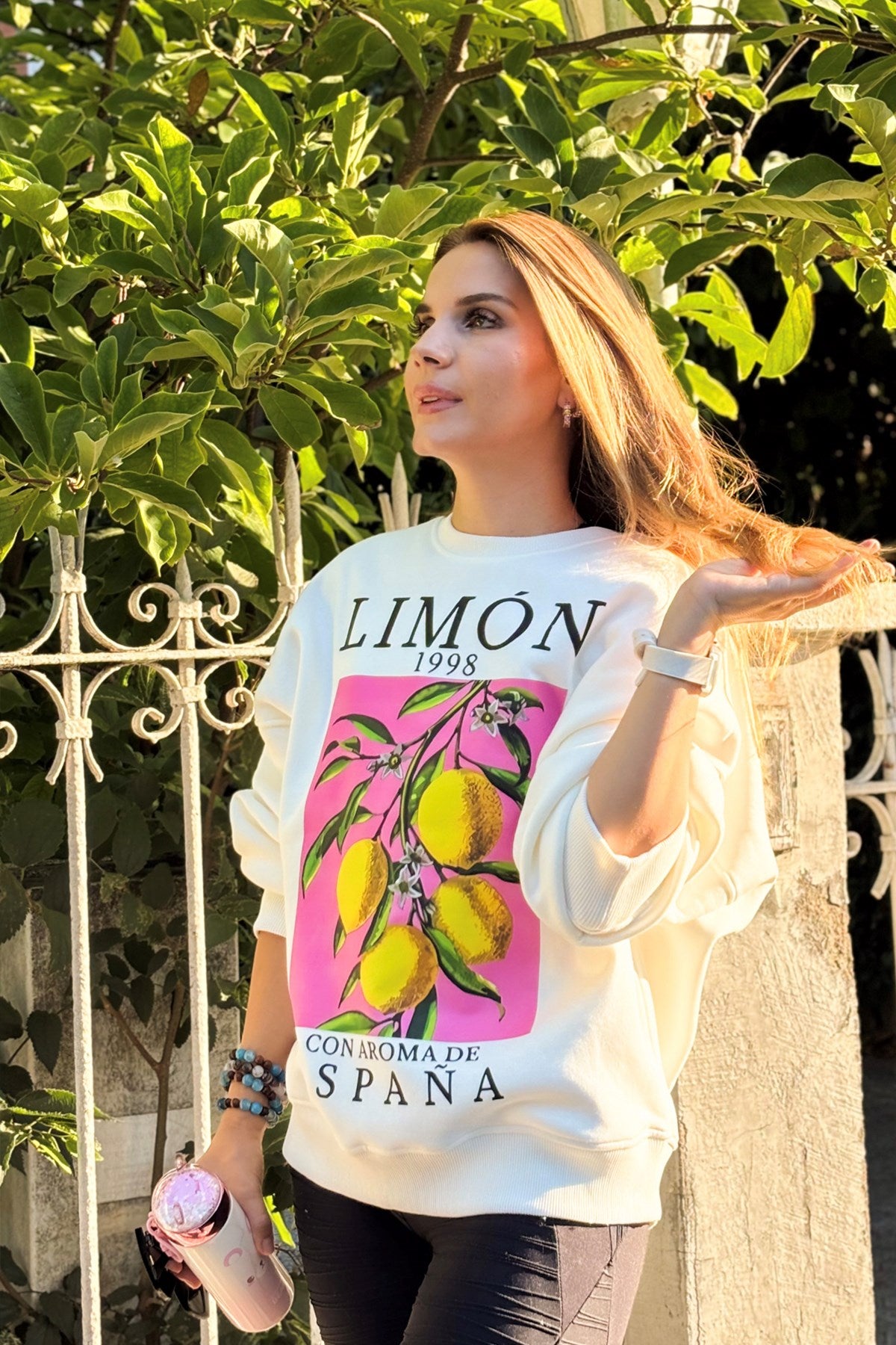 Oversize Kadın Sweatshirt Espana Limon Baskılı Beyaz – Bisiklet Yaka, 3 İplik Polar, Rahat Kalıp