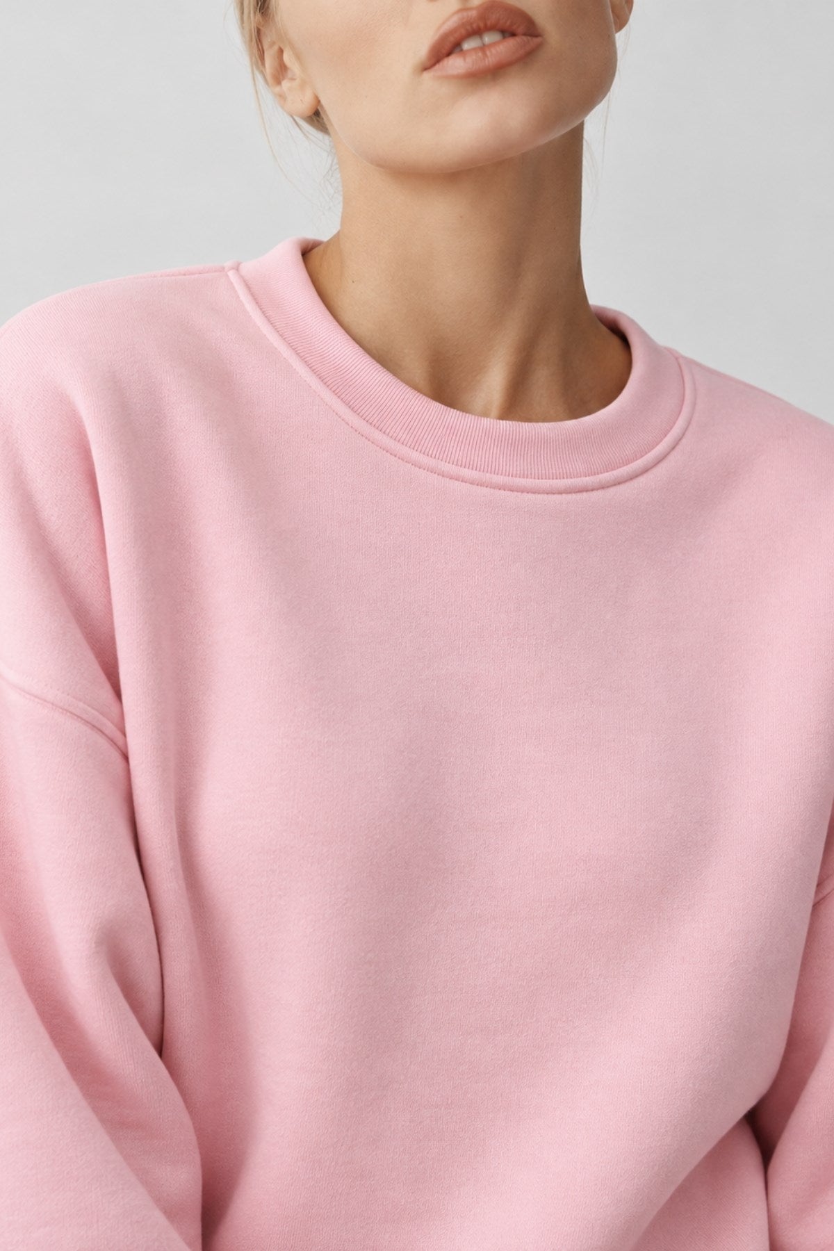 Kadın Oversize Sweatshirt Paris 3D Baskılı Pembe – Bisiklet Yaka, Kol ve Sırt Baskılı, 3 İplik