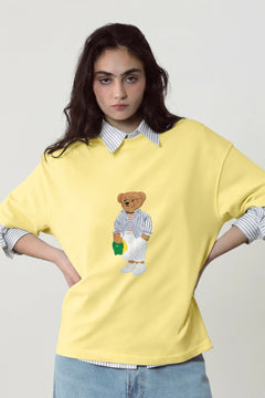 Kadın Oversize Tişört Bambino Bear Baskılı Sarı – Bisiklet Yaka, Rahat Kalıp, %100 Pamuk
