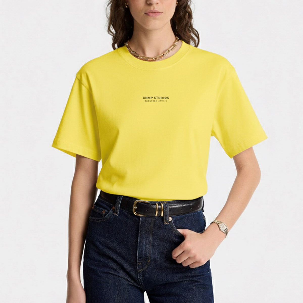 Kadın Oversize Tişört CHMP STUDIOS Baskılı Sarı – Bisiklet Yaka, %100 Pamuk Compact Süprem 24/1