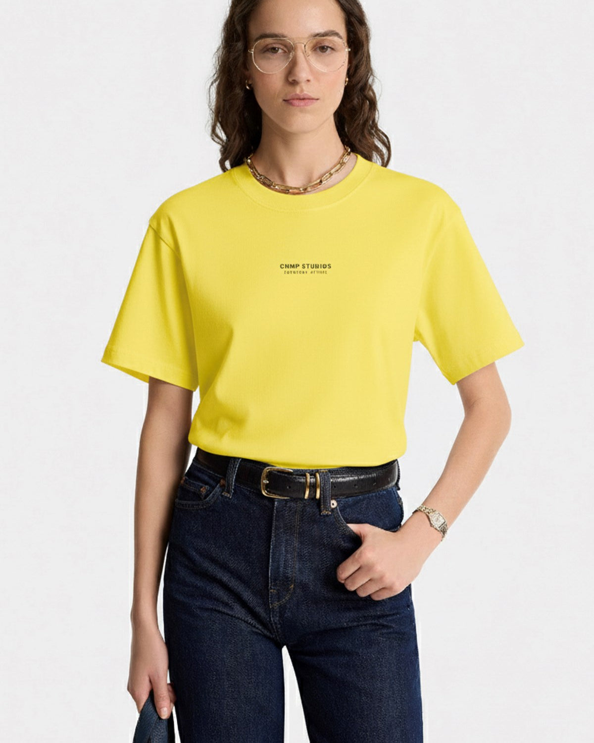 Kadın Oversize Tişört CHMP STUDIOS Baskılı Sarı – Bisiklet Yaka, %100 Pamuk Compact Süprem 24/1