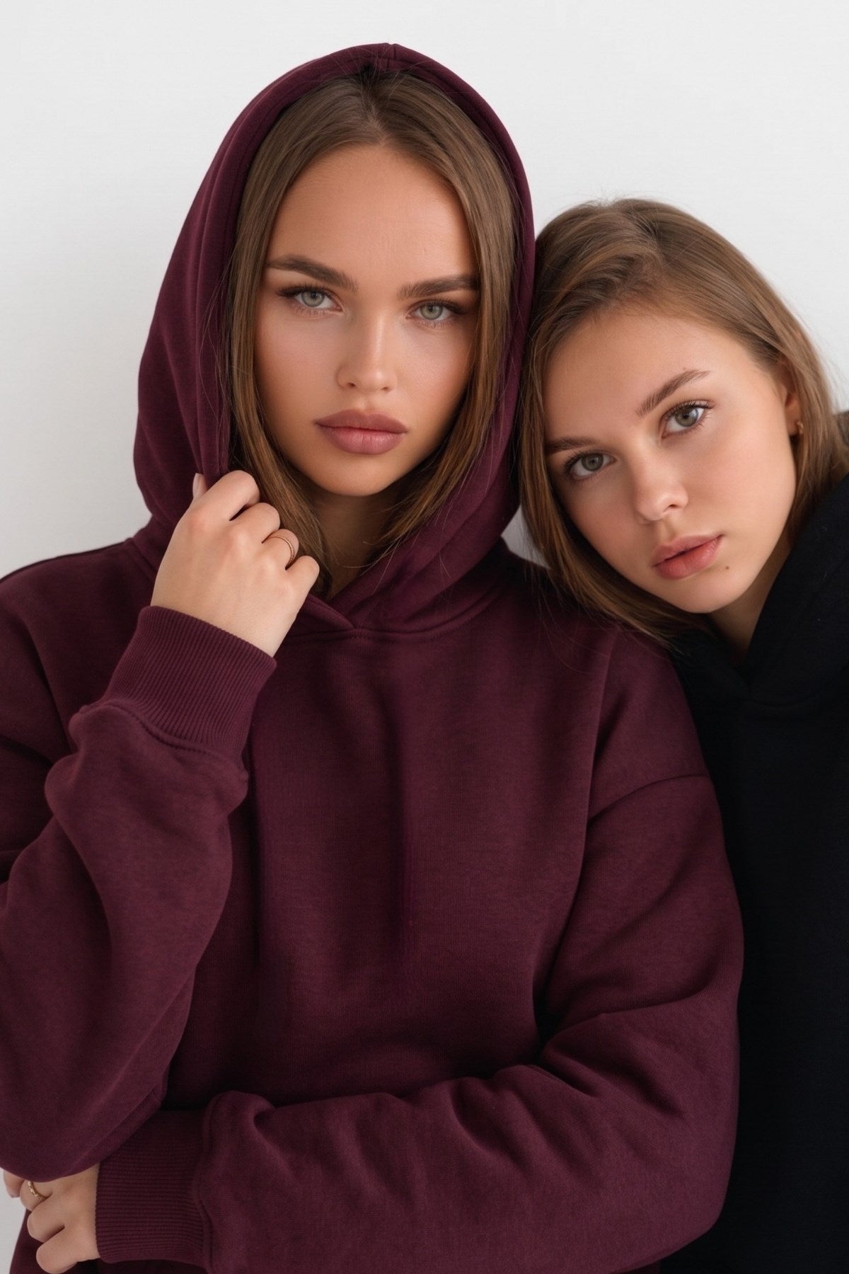Unisex 2’li Oversize Basic Hoodie Siyah & Bordo – Kapüşonlu, Cepli, 3 İplik Şardonlu Polar