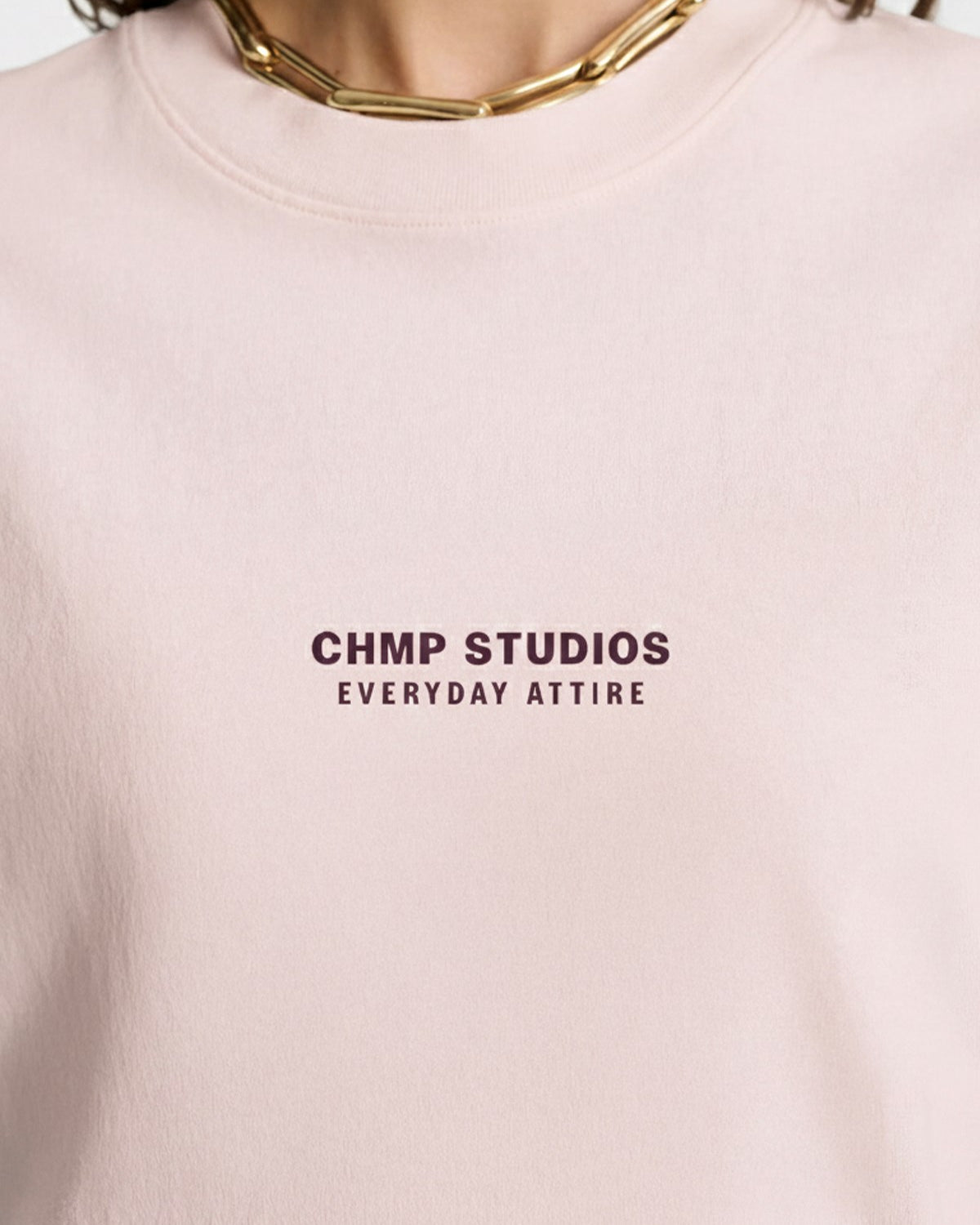 Kadın Oversize Tişört CHMP STUDIOS Baskılı Pembe – Bisiklet Yaka, %100 Pamuk Compact Süprem 24/1