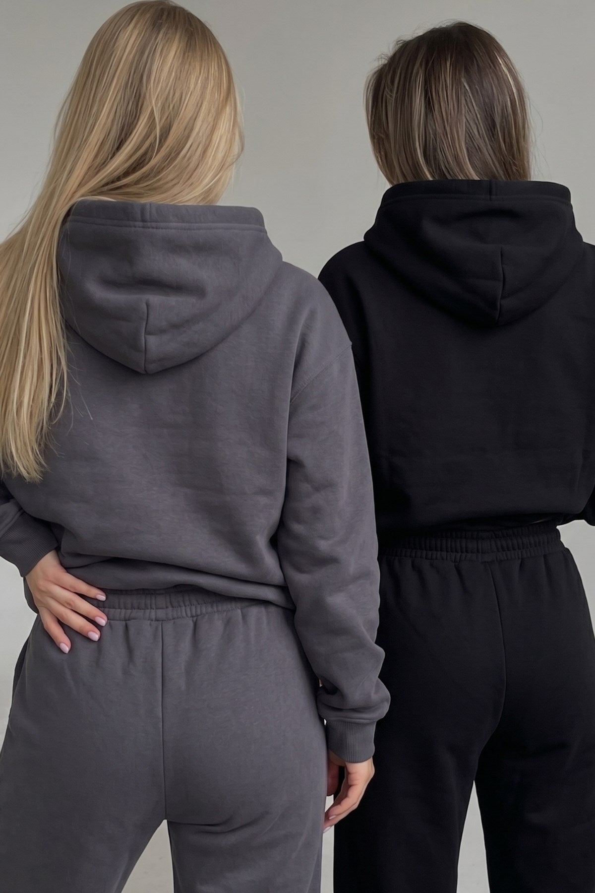 Unisex 2’li Oversize Basic Hoodie Siyah & Füme – Kapüşonlu, Cepli, 3 İplik Şardonlu Polar