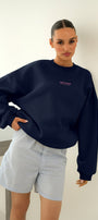 Kadın Oversize Sweatshirt CHMP STUDIOS Lacivert – Bisiklet Yaka, 3 İplik Şardounlu Polar