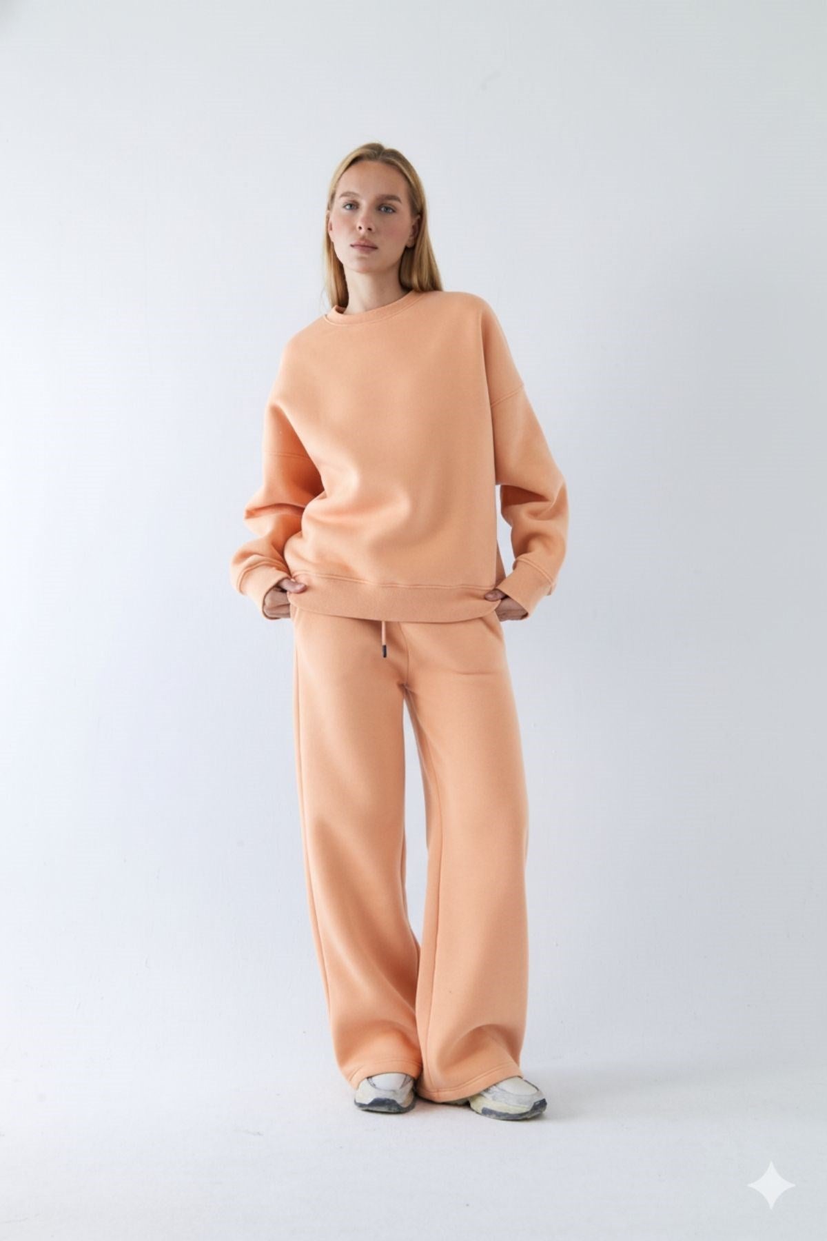 Unisex Oversize Eşofman Takımı Basic Turuncu – Bisiklet Yaka, Bol Paça, 3 İplik Şardonlu Polar