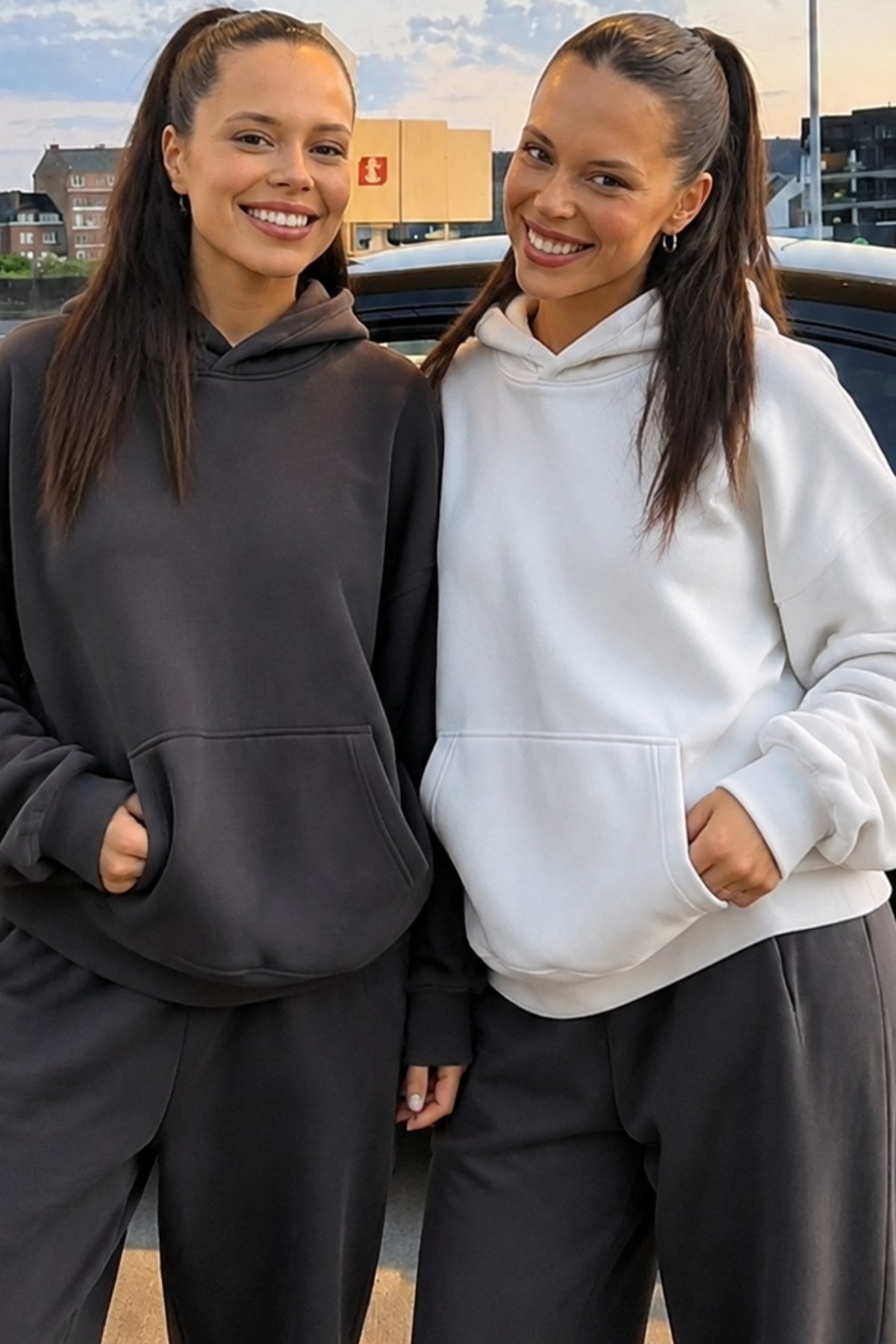 Unisex 2’li Oversize Basic Hoodie Beyaz & Füme – Kapüşonlu, Cepli, 3 İplik Şardonlu Polar