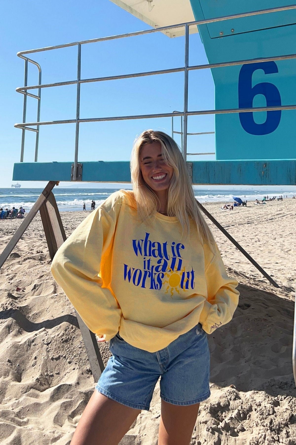 Oversize Unisex Bisiklet Yaka Sweat Sarı – 3 İplik Polar Kumaş, Rahat Kalıp, Wildest Dreams Baskılı