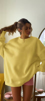 Kadın Oversize Sweatshirt Elbise  Basic Sarı – Bisiklet Yaka, 3 İplik Şardonlu Polar
