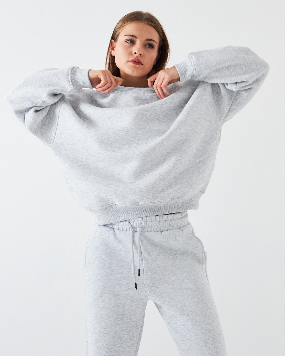 Unisex Oversize Sweatshirt Basic Gri – Bisiklet Yaka, 3 İplik Şardonlu Polar