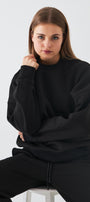 Unisex Oversize Sweatshirt Basic Siyah – Bisiklet Yaka, 3 İplik Şardonlu Polar